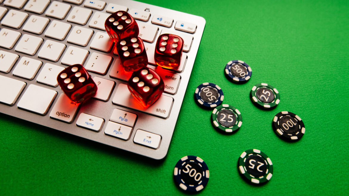 Pros of Playing Casino Games Online: The Benefits You May Not Know About